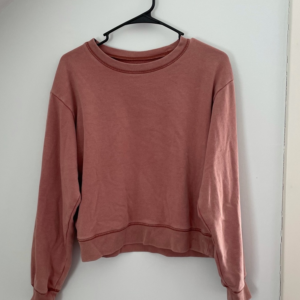American Eagle crewneck sweatshirt